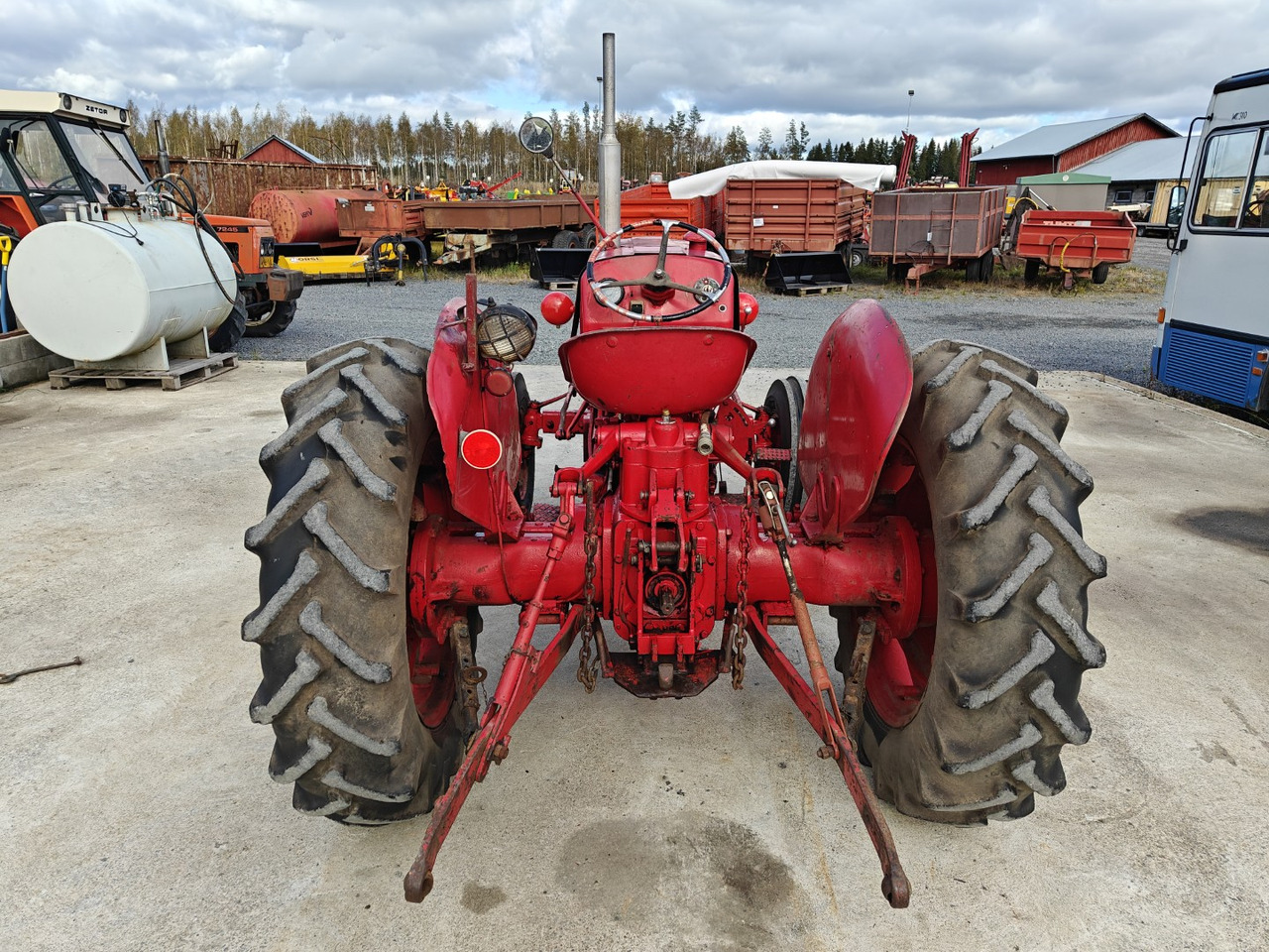 VALMET 361D - Farm tractor: picture 3 VALMET 361D - Farm tractor: picture 3