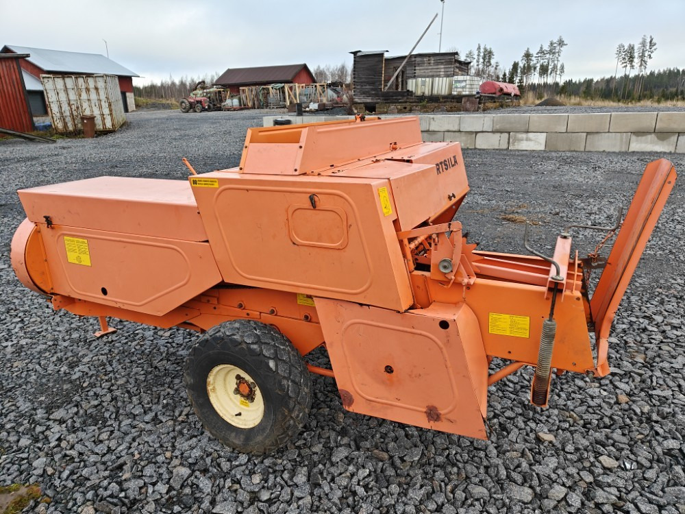 Wärtsilä Rivierra Casalis PHP150 - Square baler: picture 4 Wärtsilä Rivierra Casalis PHP150 - Square baler: picture 4