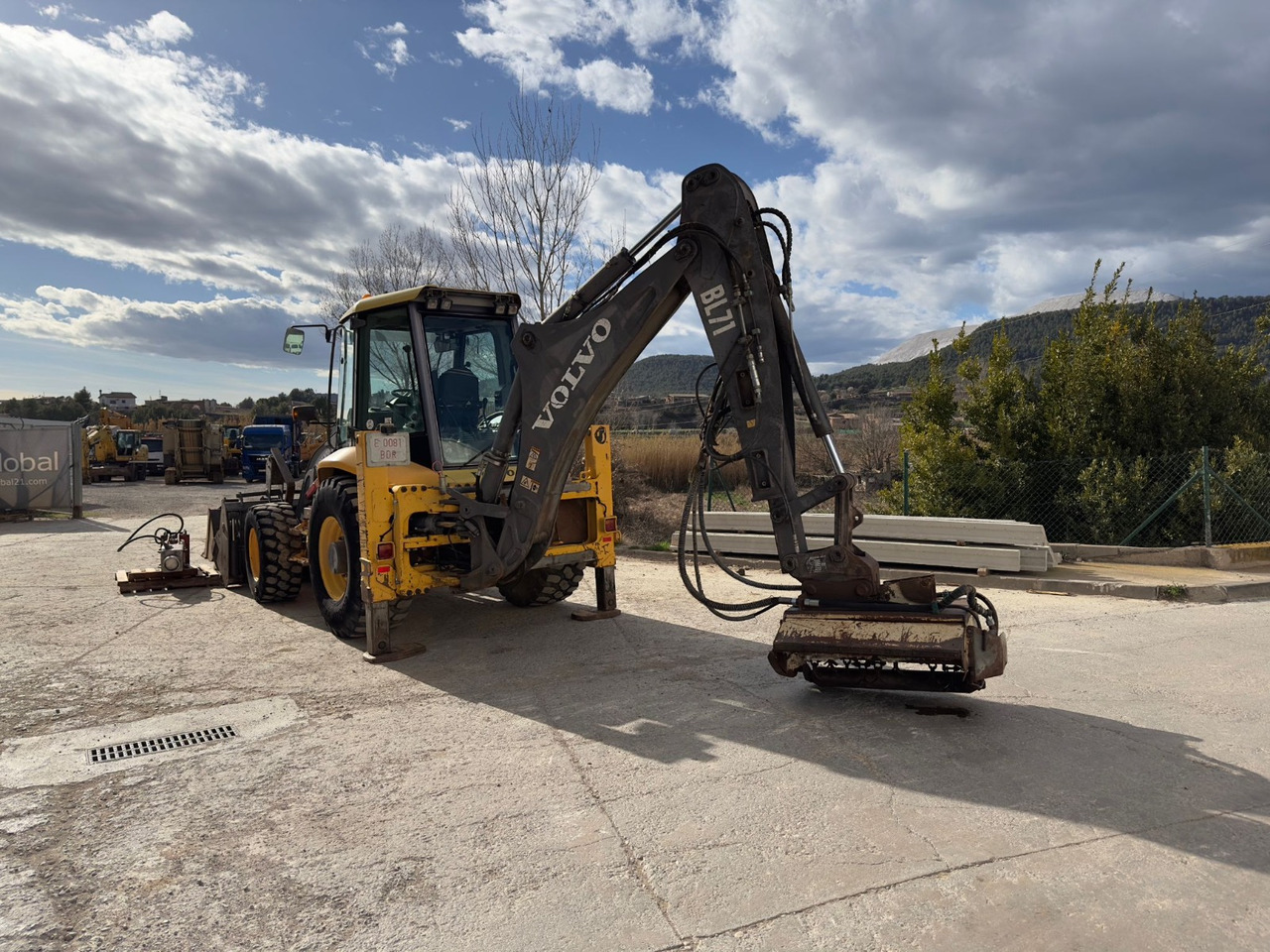 Volvo BL 71 - Backhoe loader: picture 3 Volvo BL 71 - Backhoe loader: picture 3