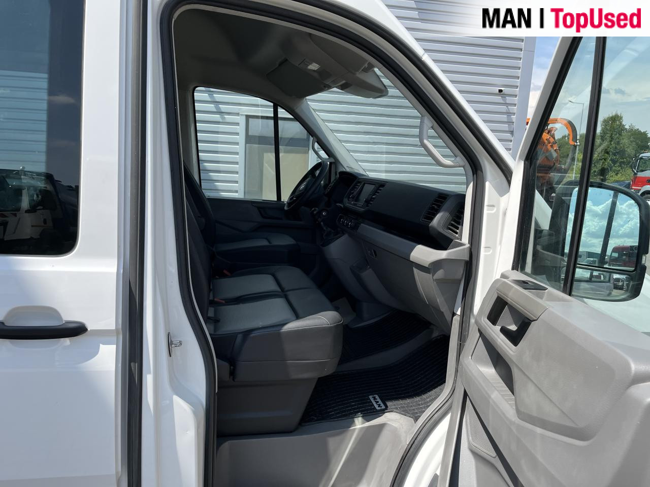 MAN TGE 3.140 4X2F SB kombi - Panel van: picture 2 MAN TGE 3.140 4X2F SB kombi - Panel van: picture 2