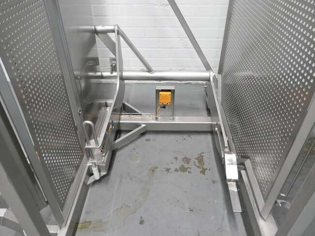 Lachnit movable lift 300S - Food processing equipment: picture 5 Lachnit movable lift 300S - Food processing equipment: picture 5
