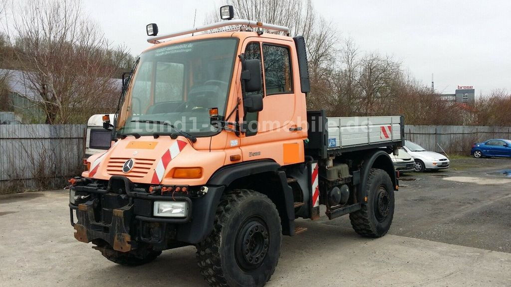 Mercedes-Benz Unimog U 500 Kipper Kommunalhydraulik U 300 400 U 500 Kipper Kommunalhydraulik U 300 400 - Municipal/ Special vehicle: picture 3 Mercedes-Benz Unimog U 500 Kipper Kommunalhydraulik U 300 400 U 500 Kipper Kommunalhydraulik U 300 400 - Municipal/ Special vehicle: picture 3