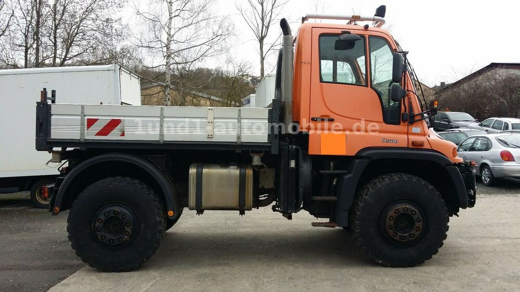 Mercedes-Benz Unimog U 500 Kipper Kommunalhydraulik U 300 400 U 500 Kipper Kommunalhydraulik U 300 400 - Municipal/ Special vehicle: picture 2 Mercedes-Benz Unimog U 500 Kipper Kommunalhydraulik U 300 400 U 500 Kipper Kommunalhydraulik U 300 400 - Municipal/ Special vehicle: picture 2