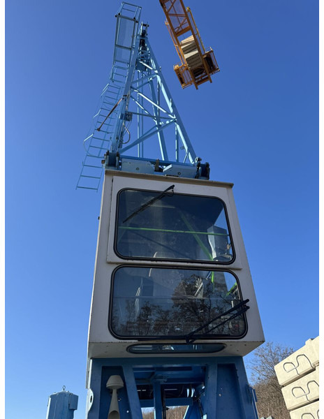 Liebherr 140EC-H6 1996yom, 60m jib - perfect - Tower crane: picture 1 Liebherr 140EC-H6 1996yom, 60m jib - perfect - Tower crane: picture 1