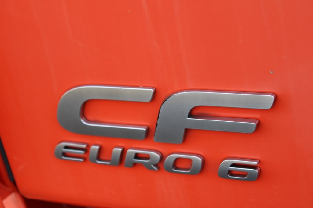 DAF CF 310 FA EURO 6 - Curtainsider truck: picture 5 DAF CF 310 FA EURO 6 - Curtainsider truck: picture 5