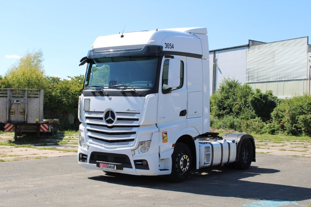 Mercedes-Benz ACTROS 1845 - Tractor unit: picture 3 Mercedes-Benz ACTROS 1845 - Tractor unit: picture 3