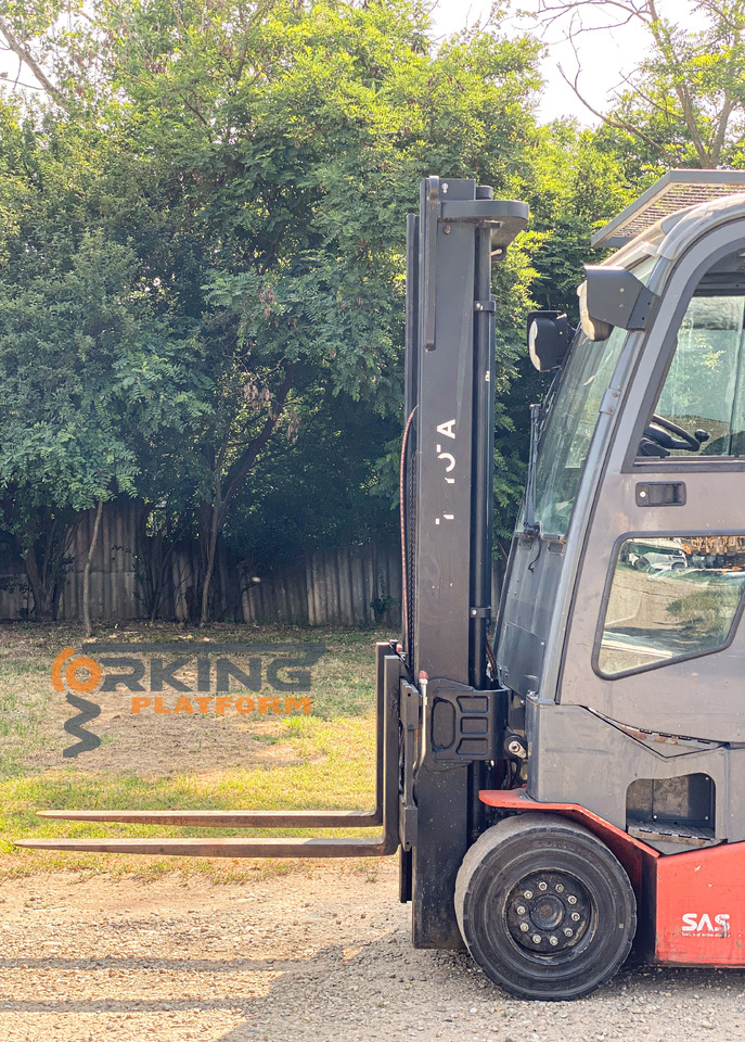 Toyota 8 FBMT 30 - Electric forklift: picture 4 Toyota 8 FBMT 30 - Electric forklift: picture 4