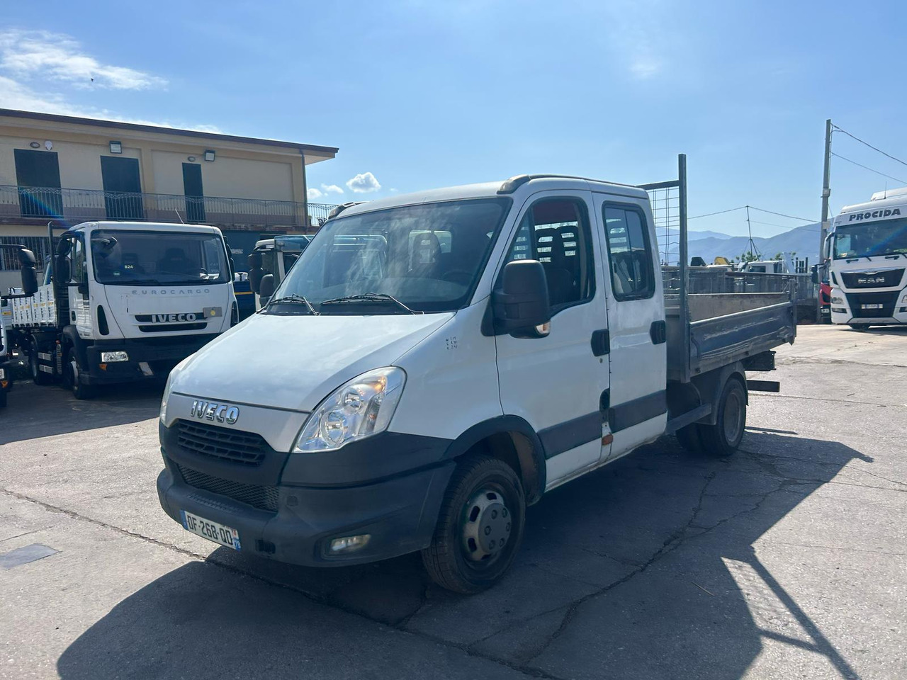 Tipper van IVECO DAILY 35C13: picture 36