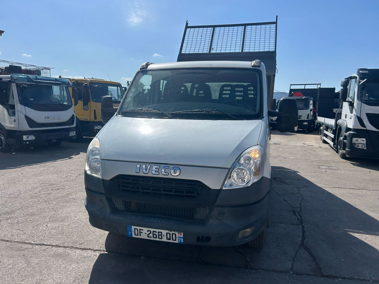 Tipper van IVECO DAILY 35C13: picture 18