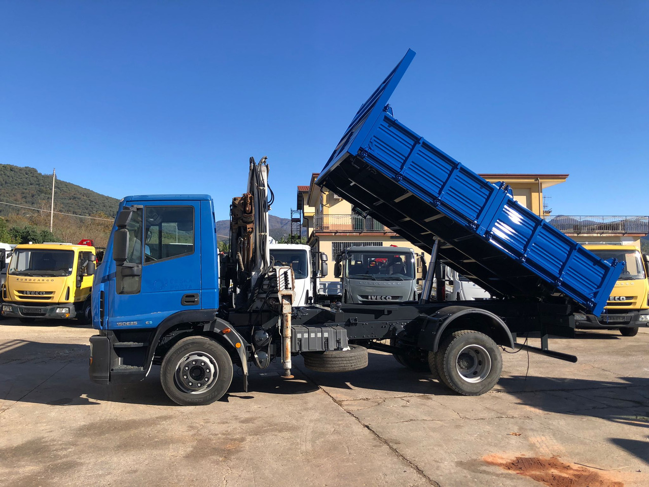 Crane truck IVECO EUROCARGO 150E25P: picture 13