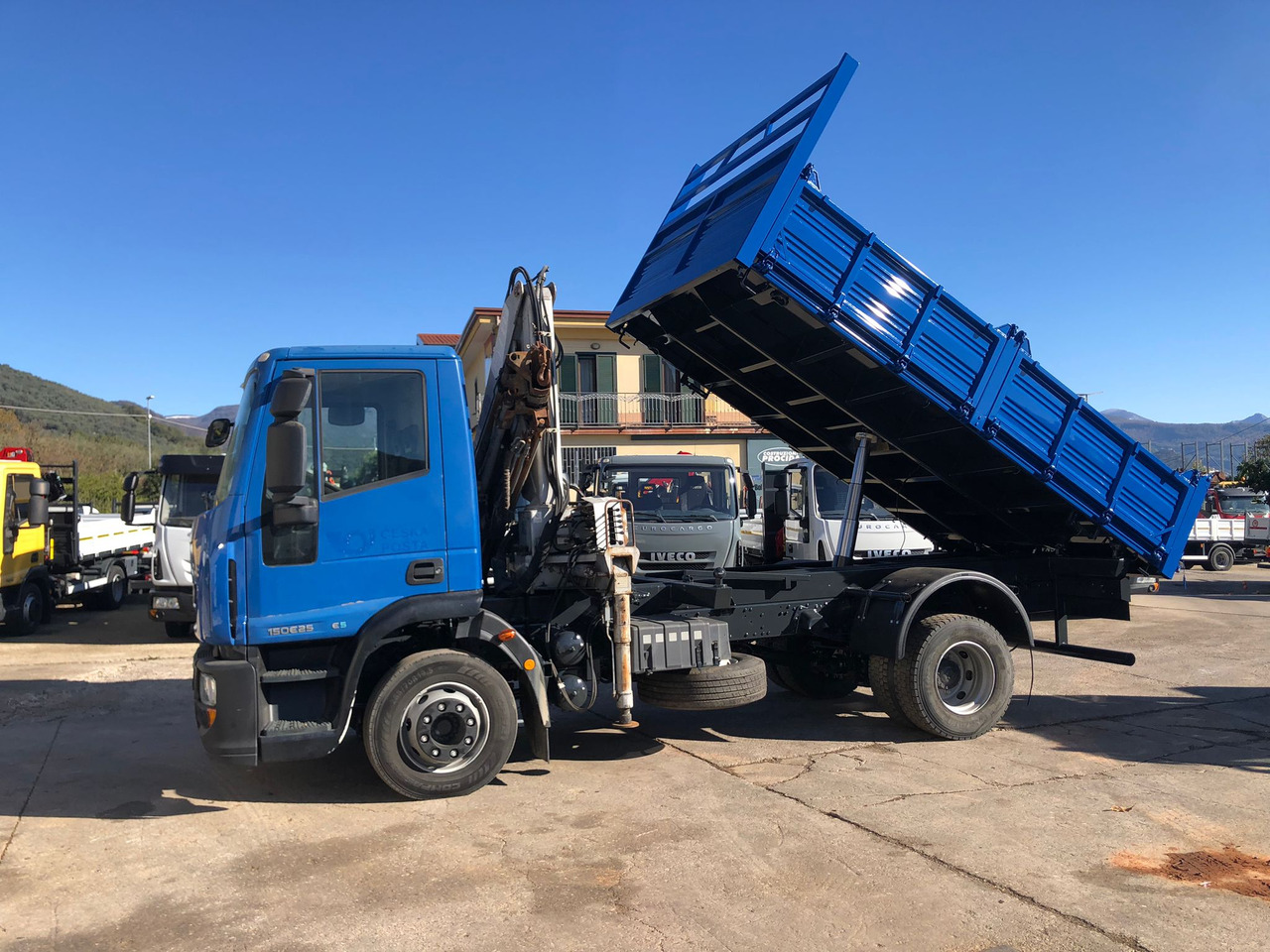 Crane truck IVECO EUROCARGO 150E25P: picture 19