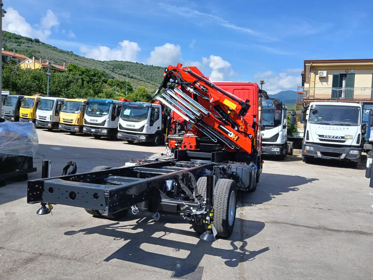 Crane truck IVECO EUROCARGO 80-190: picture 11
