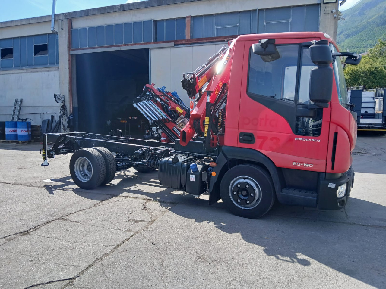 Crane truck IVECO EUROCARGO 80-190: picture 14