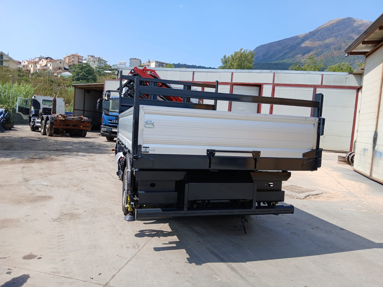 IVECO EUROCARGO 80-210 leasing IVECO EUROCARGO 80-210: picture 9