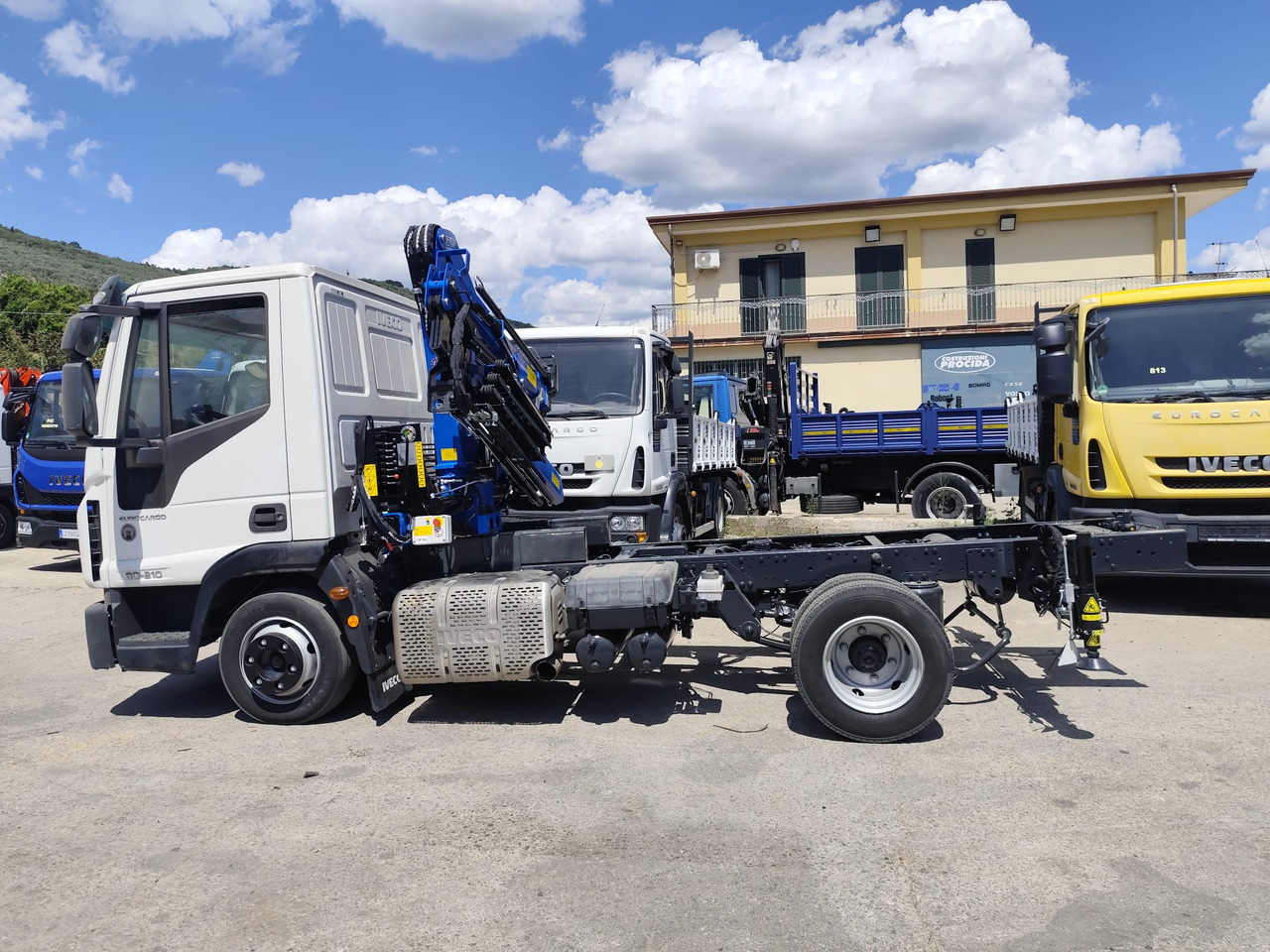 Crane truck IVECO EUROCARGO 80-210: picture 15