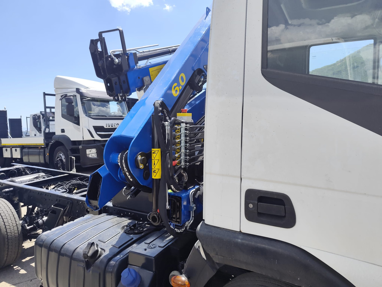 Crane truck IVECO EUROCARGO 80-210: picture 23