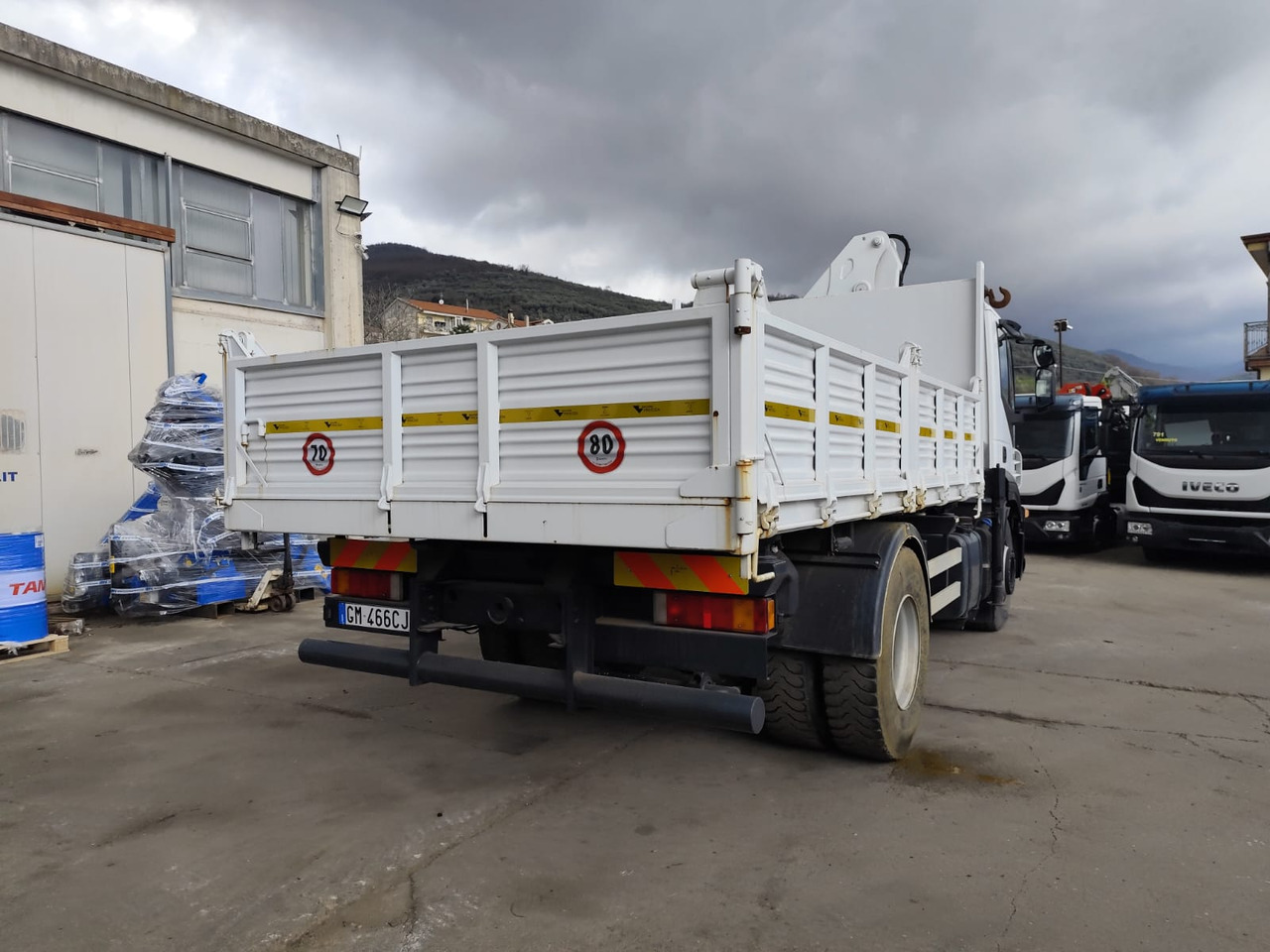 Crane truck, Tipper IVECO STRALIS AD 190S31P: picture 19