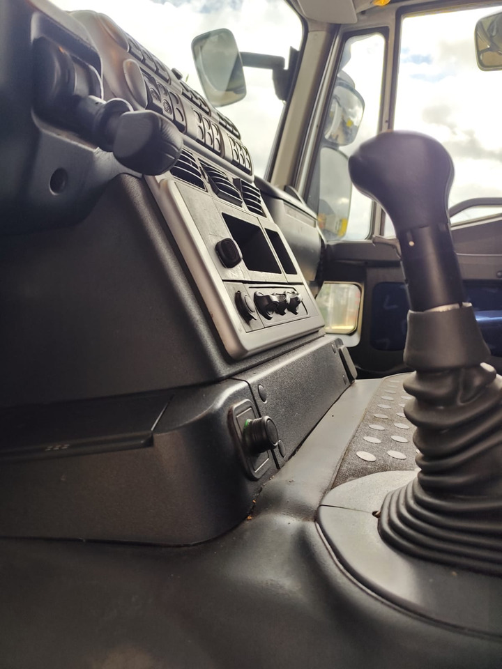 Crane truck, Tipper IVECO STRALIS AD 190S31P: picture 31