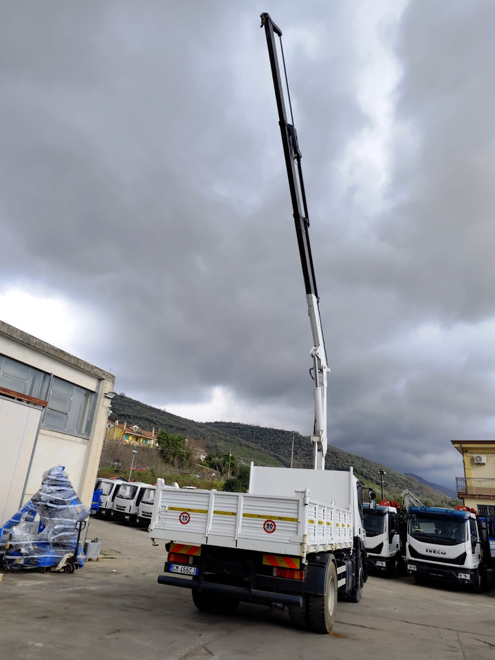 Crane truck, Tipper IVECO STRALIS AD 190S31P: picture 38
