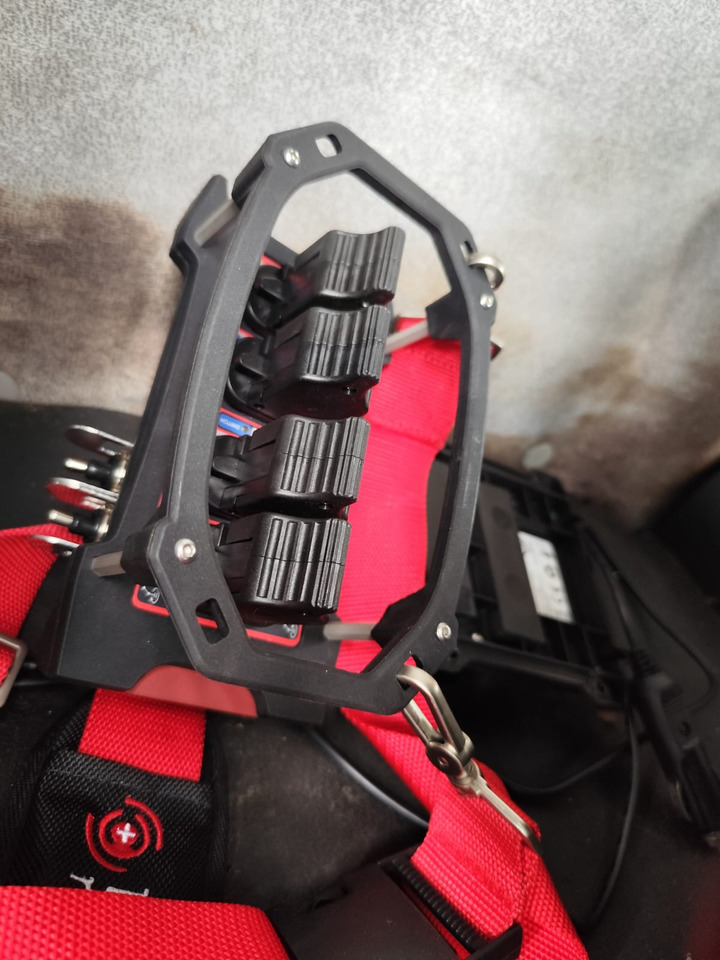 Crane truck, Tipper IVECO STRALIS AD 190S31P: picture 27