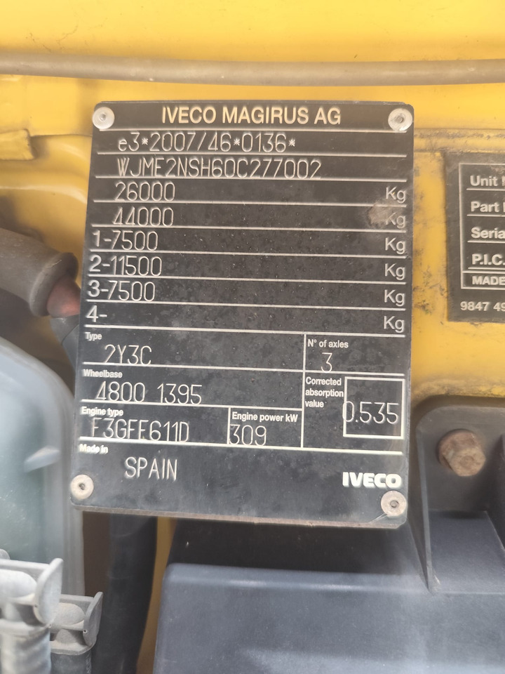 IVECO STRALIS AS 260S42 - Dropside/ Flatbed truck: picture 2 IVECO STRALIS AS 260S42 - Dropside/ Flatbed truck: picture 2