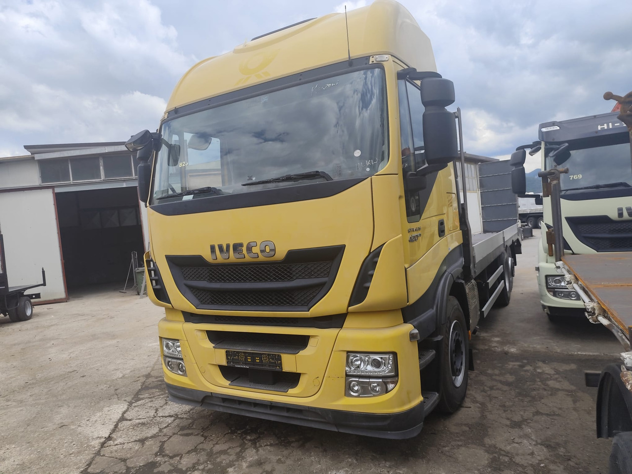 IVECO STRALIS AS 260S42 - Dropside/ Flatbed truck: picture 4 IVECO STRALIS AS 260S42 - Dropside/ Flatbed truck: picture 4