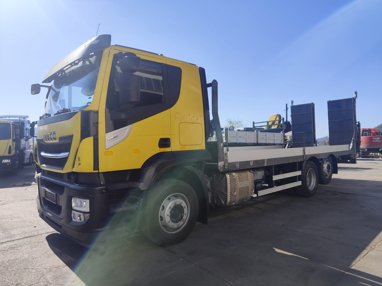 IVECO STRALIS HI-WAY 260S46 XP - Dropside/ Flatbed truck: picture 3 IVECO STRALIS HI-WAY 260S46 XP - Dropside/ Flatbed truck: picture 3