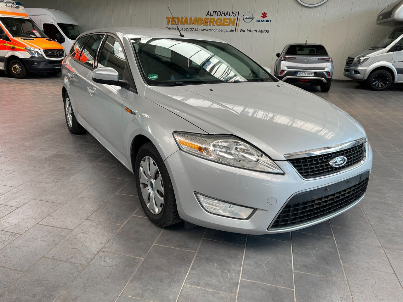 Ford Mondeo Turnier Trend / AHK / 8-fach Bereift - Car: picture 1 Ford Mondeo Turnier Trend / AHK / 8-fach Bereift - Car: picture 1
