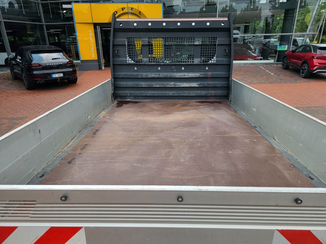 Flatbed van Ford Transit Pritsche 350 L2 Einzelkabine Motorschade: picture 14