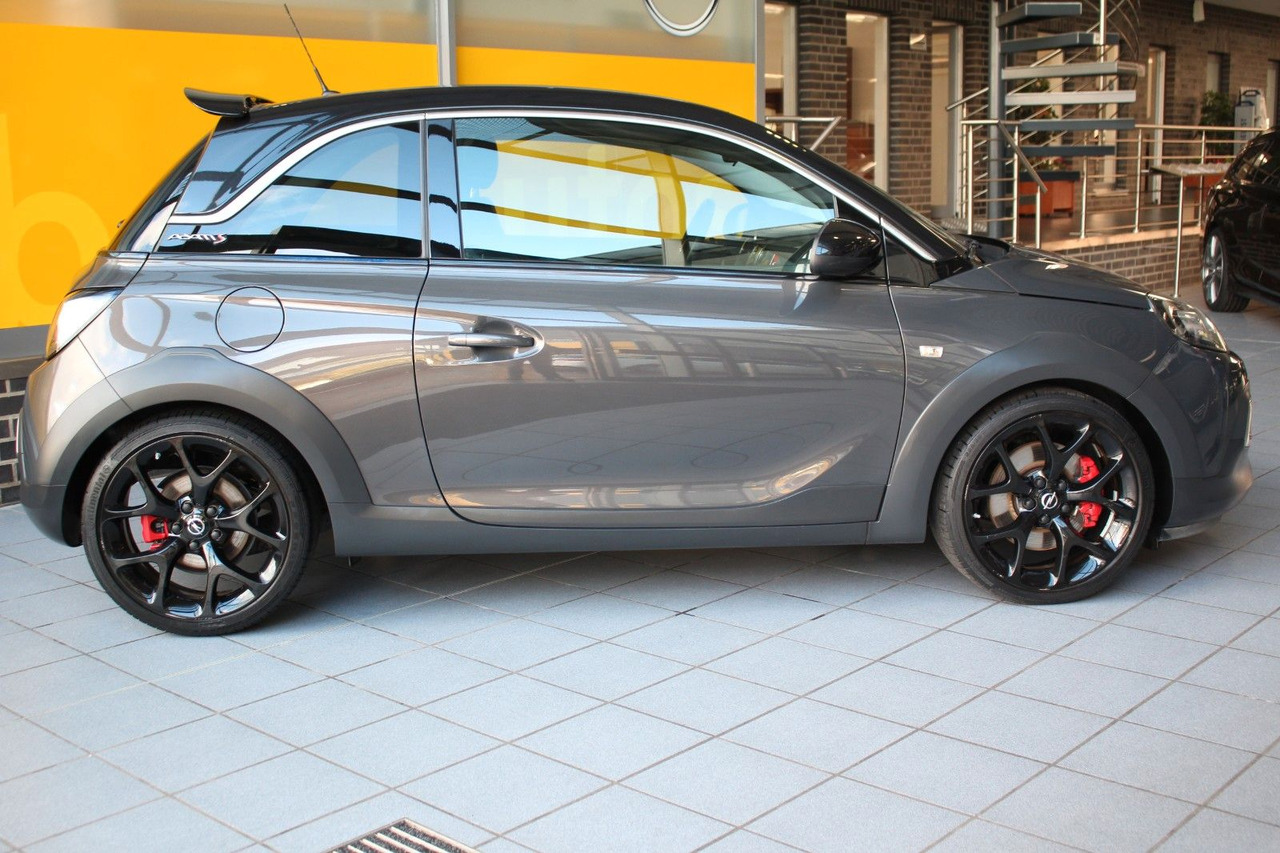 Opel Adam Rocks S Unlimited IntelliLink PDC 18" - Sedan: picture 3 Opel Adam Rocks S Unlimited IntelliLink PDC 18" - Sedan: picture 3