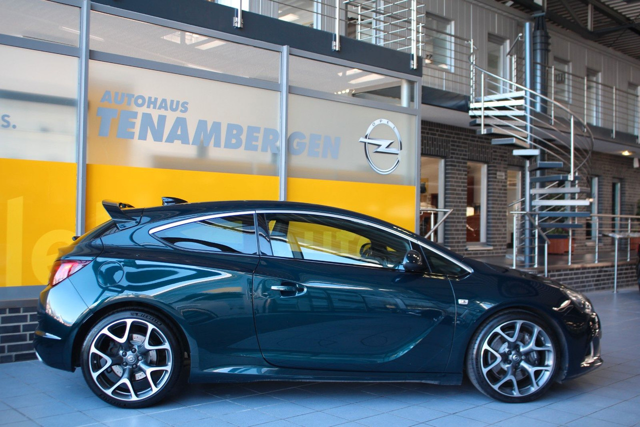 Opel Astra J GTC OPC Leder Nappa Recaro Infinity 20" - Car: picture 3 Opel Astra J GTC OPC Leder Nappa Recaro Infinity 20" - Car: picture 3