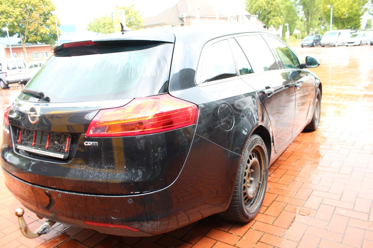 Opel Insignia A Sports Tourer Innovation - Station wagon: picture 5 Opel Insignia A Sports Tourer Innovation - Station wagon: picture 5