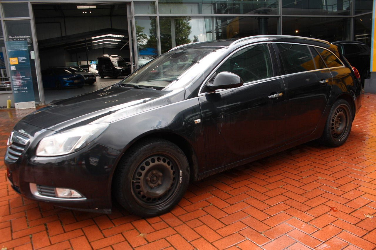 Opel Insignia A Sports Tourer Innovation - Station wagon: picture 3 Opel Insignia A Sports Tourer Innovation - Station wagon: picture 3