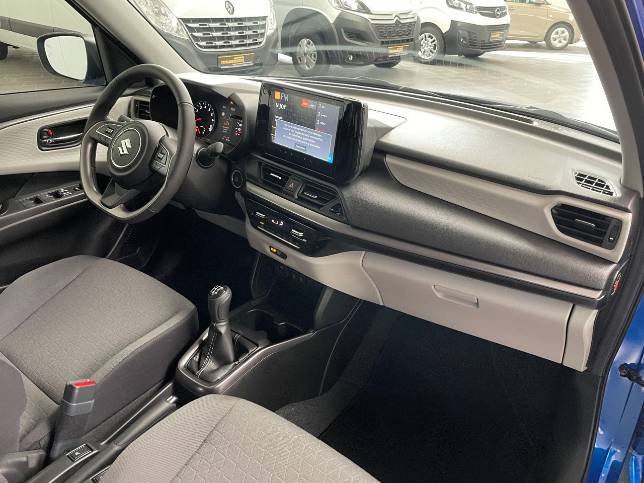 Car Suzuki Swift 1.2 DUALJET HYBRID Comfort+: picture 9