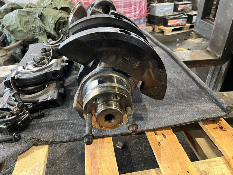 Scania R580 - Crankshaft: picture 3 Scania R580 - Crankshaft: picture 3