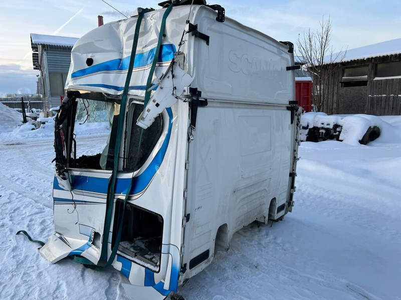 Scania R730 - Cab and interior: picture 3 Scania R730 - Cab and interior: picture 3