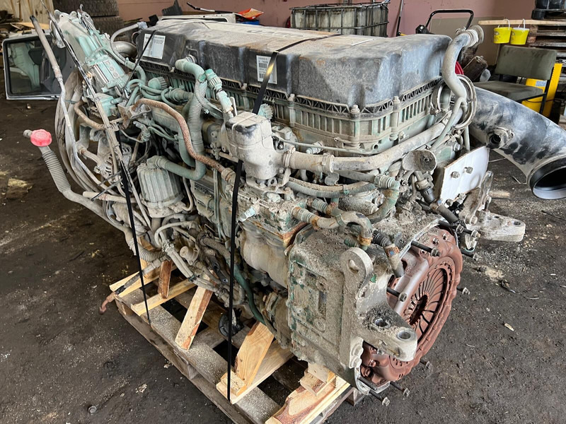 Volvo D11K450 K1 - Engine: picture 4 Volvo D11K450 K1 - Engine: picture 4