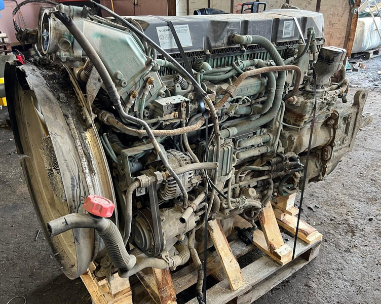 Volvo D11K450 K1 - Engine: picture 2 Volvo D11K450 K1 - Engine: picture 2