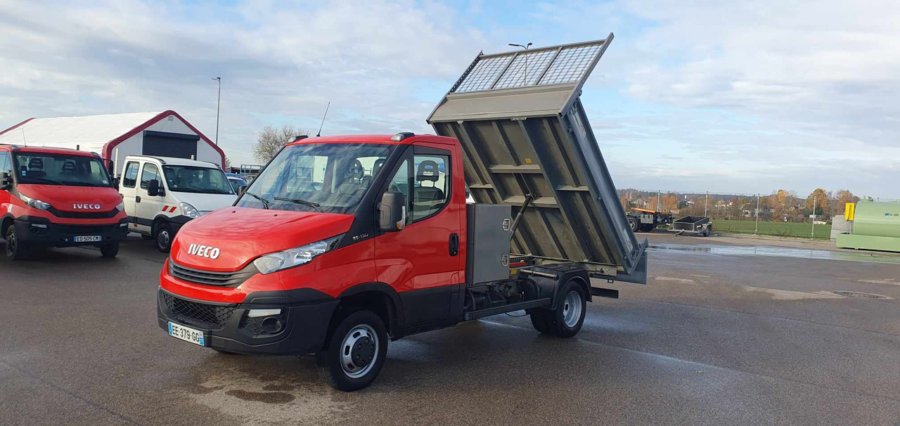 IVECO Daily - Tipper van: picture 1 IVECO Daily - Tipper van: picture 1