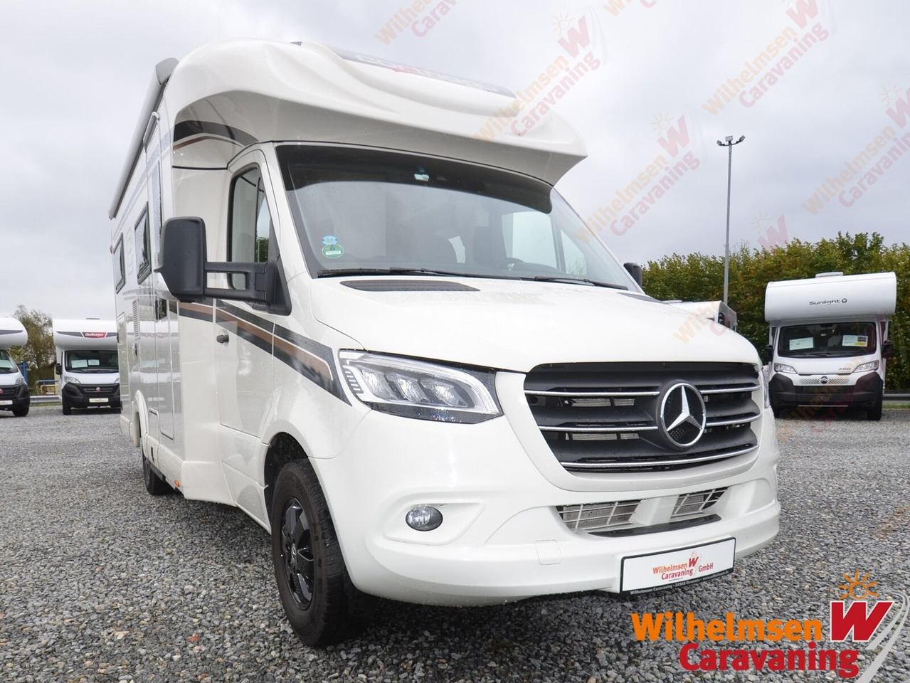Carthago c-tourer T 143 LE Skyview*Lithium* Automatik* MB - Semi-integrated motorhome: picture 1 Carthago c-tourer T 143 LE Skyview*Lithium* Automatik* MB - Semi-integrated motorhome: picture 1