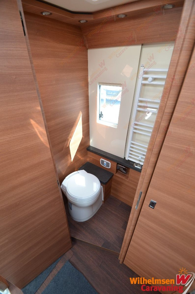 Integrated motorhome Carthago chic c-line xl I I 6.2 QB *Mercedes 170PS*2xTV: picture 14