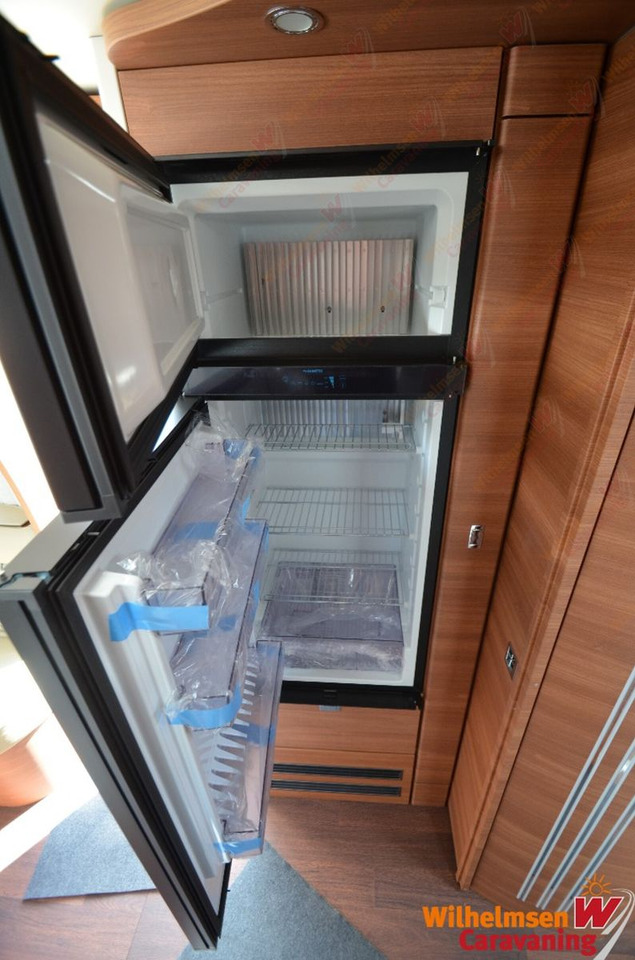 Integrated motorhome Carthago chic c-line xl I I 6.2 QB *Mercedes 170PS*2xTV: picture 16