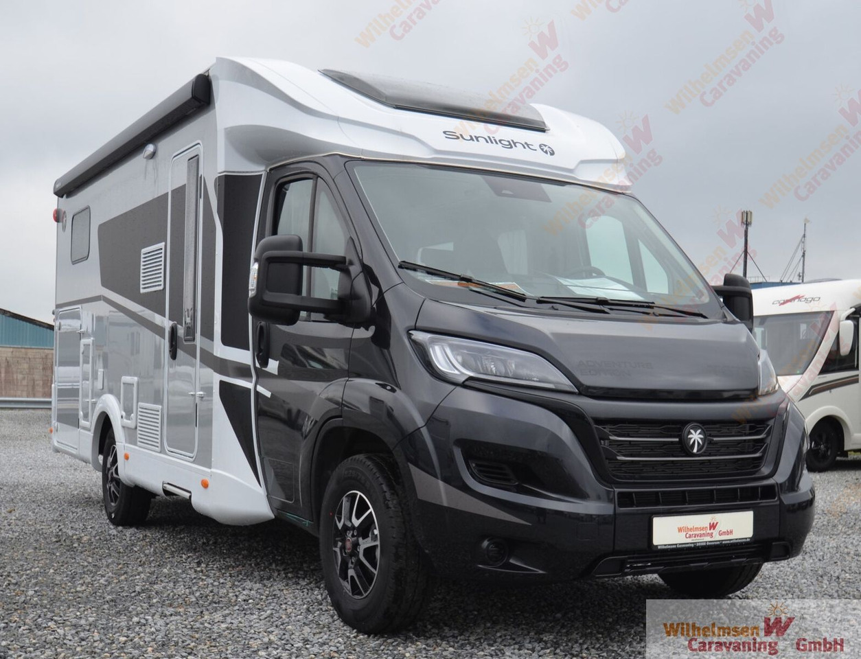Sunlight Adventure T 67S *Backofen*Markise*TV*SAT*Combi 6 - Semi-integrated motorhome: picture 1 Sunlight Adventure T 67S *Backofen*Markise*TV*SAT*Combi 6 - Semi-integrated motorhome: picture 1