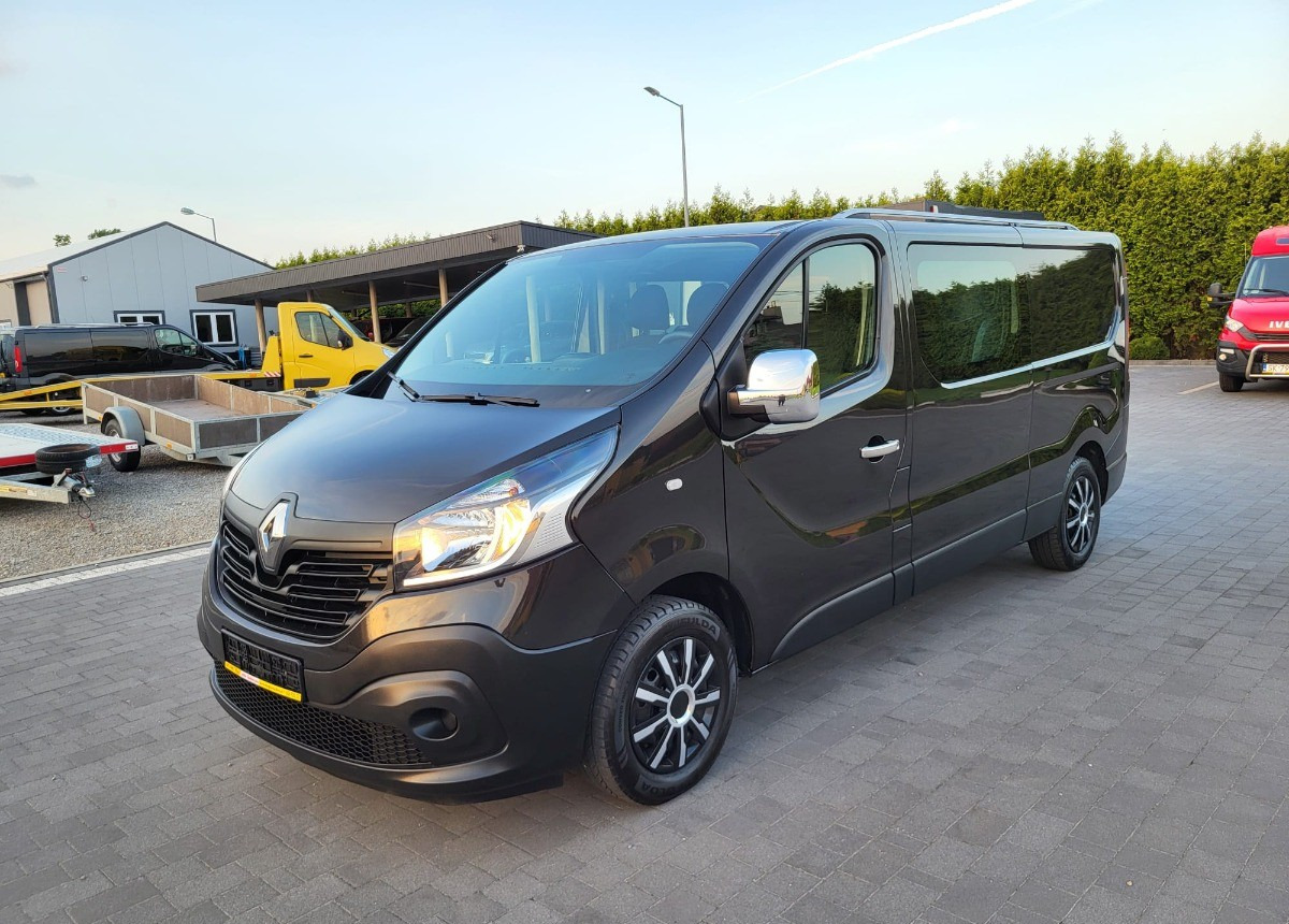 Combi van Renault Trafic Long doka 6-osobowy 6 osobowy: picture 19
