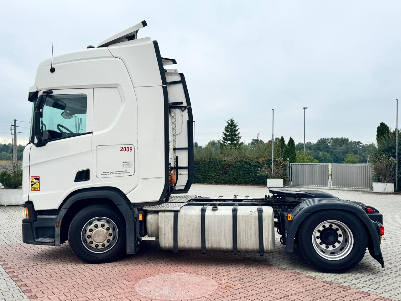 SCANIA R450 Standard Tractorunit - Tractor unit: picture 3 SCANIA R450 Standard Tractorunit - Tractor unit: picture 3