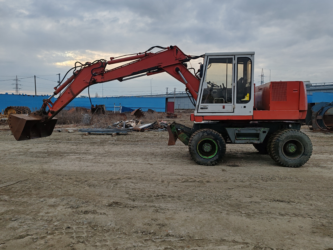 Wheel excavator Case Poclain 61P: picture 8
