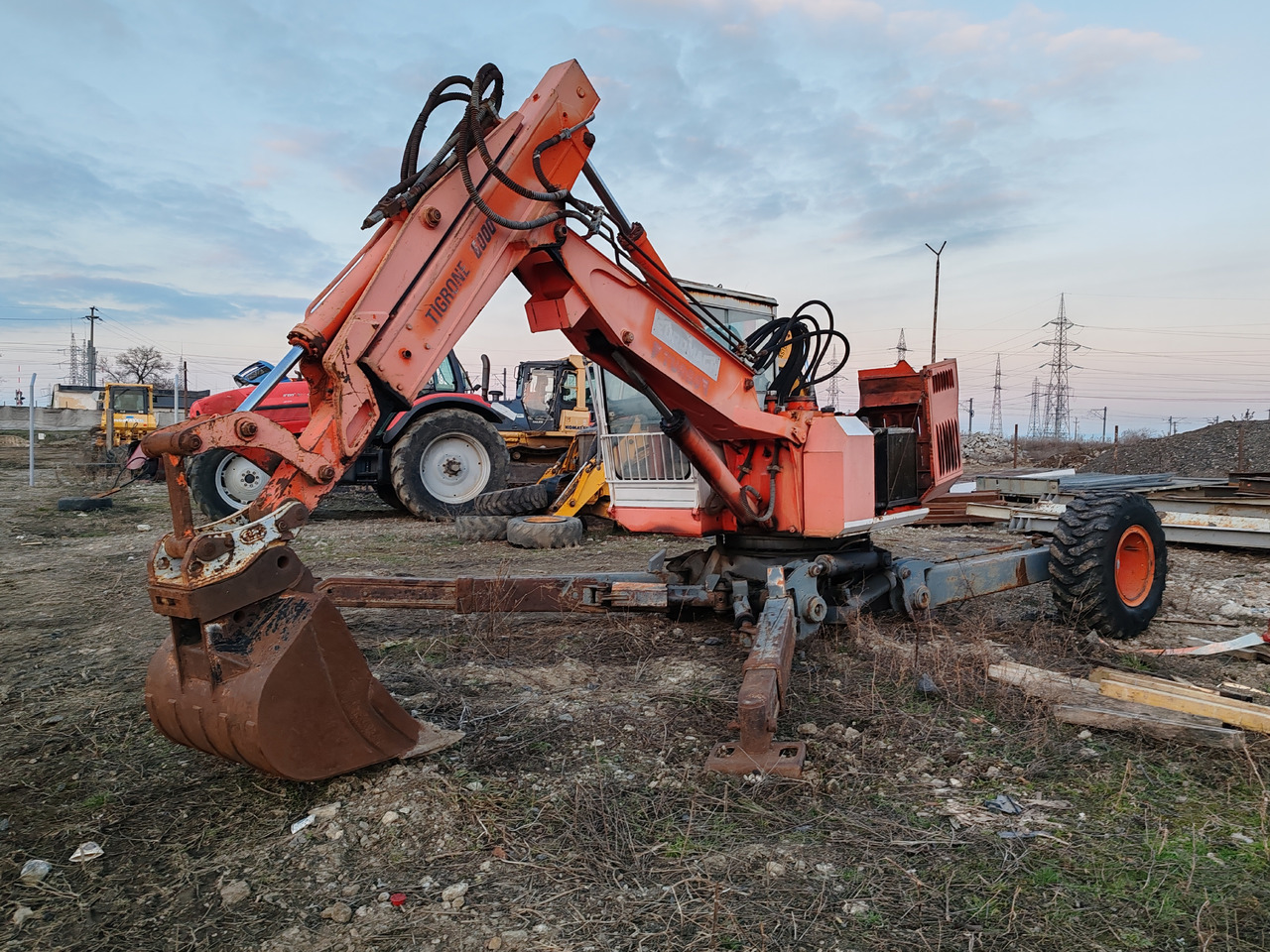 Paianjen Tigrone 6000 Turbo - Walking excavator: picture 2 Paianjen Tigrone 6000 Turbo - Walking excavator: picture 2