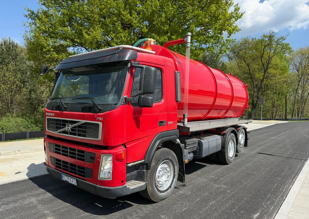 Volvo FM 360 - Garbage truck: picture 1 Volvo FM 360 - Garbage truck: picture 1