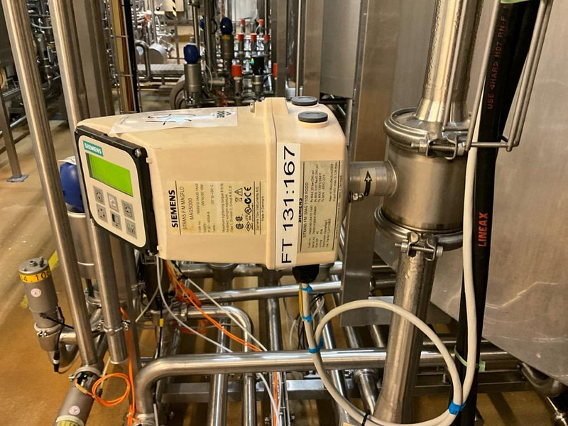 SIMENS Sitrans F M Mag5000 - Food processing equipment: picture 2 SIMENS Sitrans F M Mag5000 - Food processing equipment: picture 2