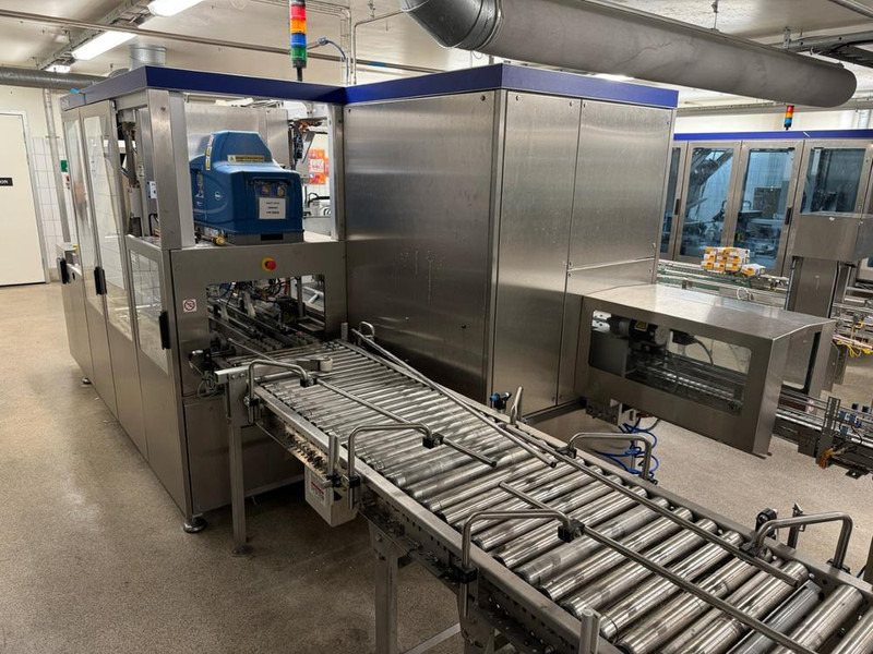 Tetra Pak Cardboard Packer - Packaging machinery: picture 3 Tetra Pak Cardboard Packer - Packaging machinery: picture 3